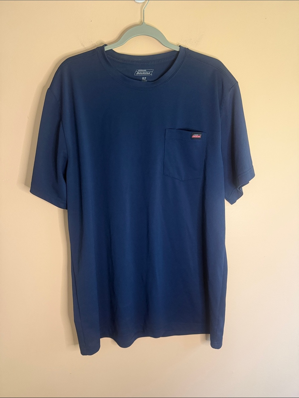 Dickies Men’s Navy Short-Sleeve Pocket Tee
